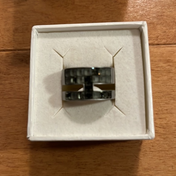 Swarovski Atelier Victor & Rolf frozen grey ring - Picture 4 of 6